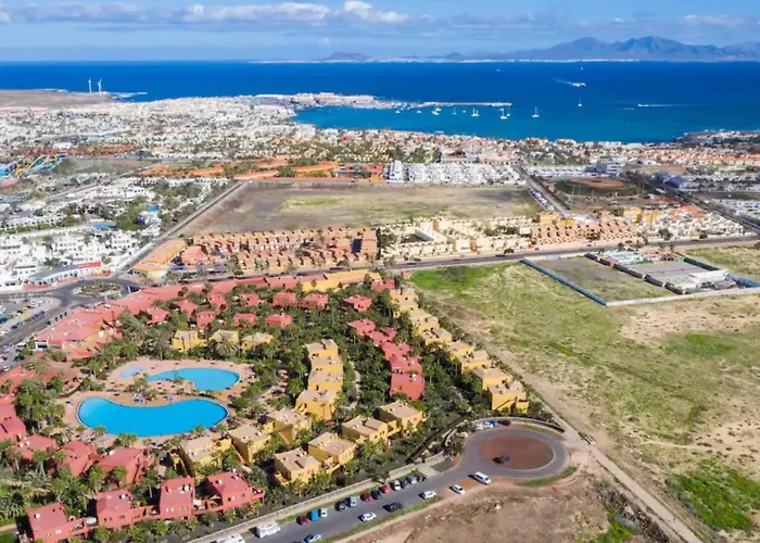 Oasis Tamarindo Κοραλέχο