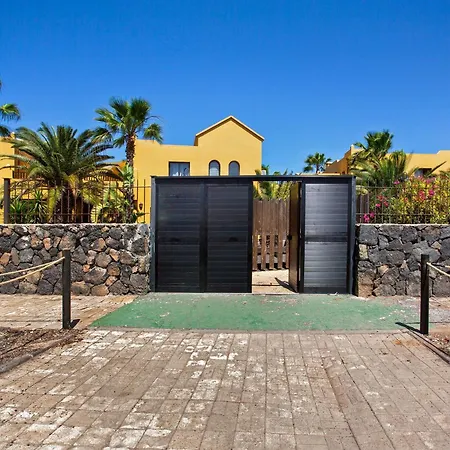 Oasis Tamarindo Casa vacanze *